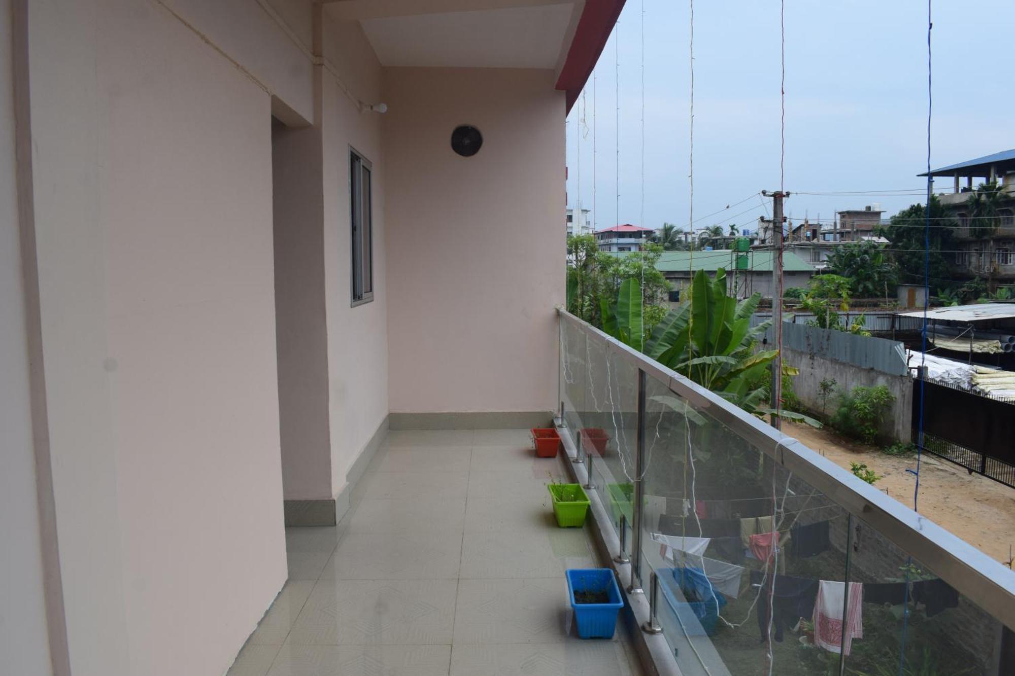Maddy'S Guest House Гувахати Экстерьер фото